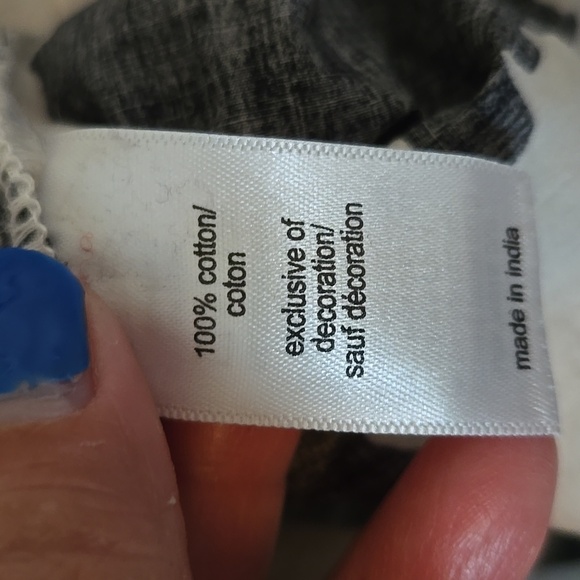 Maurices | Black & White Floral Top Size 1X - Picture 7 of 8